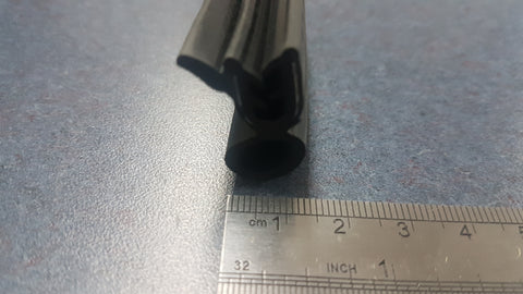 Spray Booth Rubber Bulb Seal, Pinch-Weld ( Per Metre )
